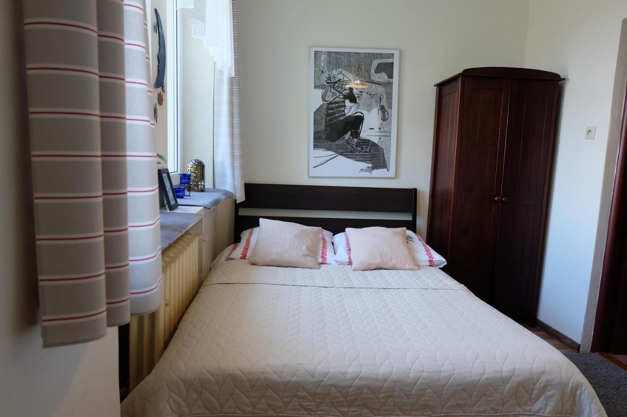 Willa Pod Aniolem - Pokoje Goscinne & Apartamenty Z Widokiem Na Gory Szczyrk Extérieur photo