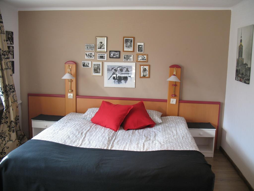 Willa Pod Aniolem - Pokoje Goscinne & Apartamenty Z Widokiem Na Gory Szczyrk Extérieur photo