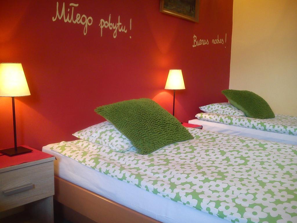 Willa Pod Aniolem - Pokoje Goscinne & Apartamenty Z Widokiem Na Gory Szczyrk Extérieur photo