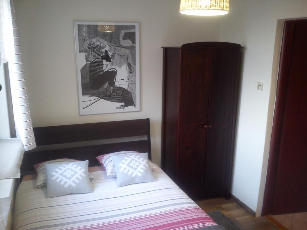 Willa Pod Aniolem - Pokoje Goscinne & Apartamenty Z Widokiem Na Gory Szczyrk Extérieur photo