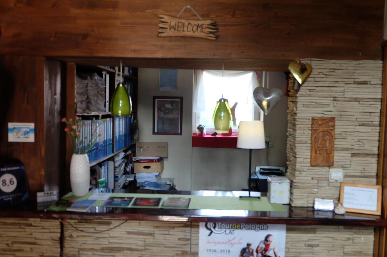 Willa Pod Aniolem - Pokoje Goscinne & Apartamenty Z Widokiem Na Gory Szczyrk Extérieur photo
