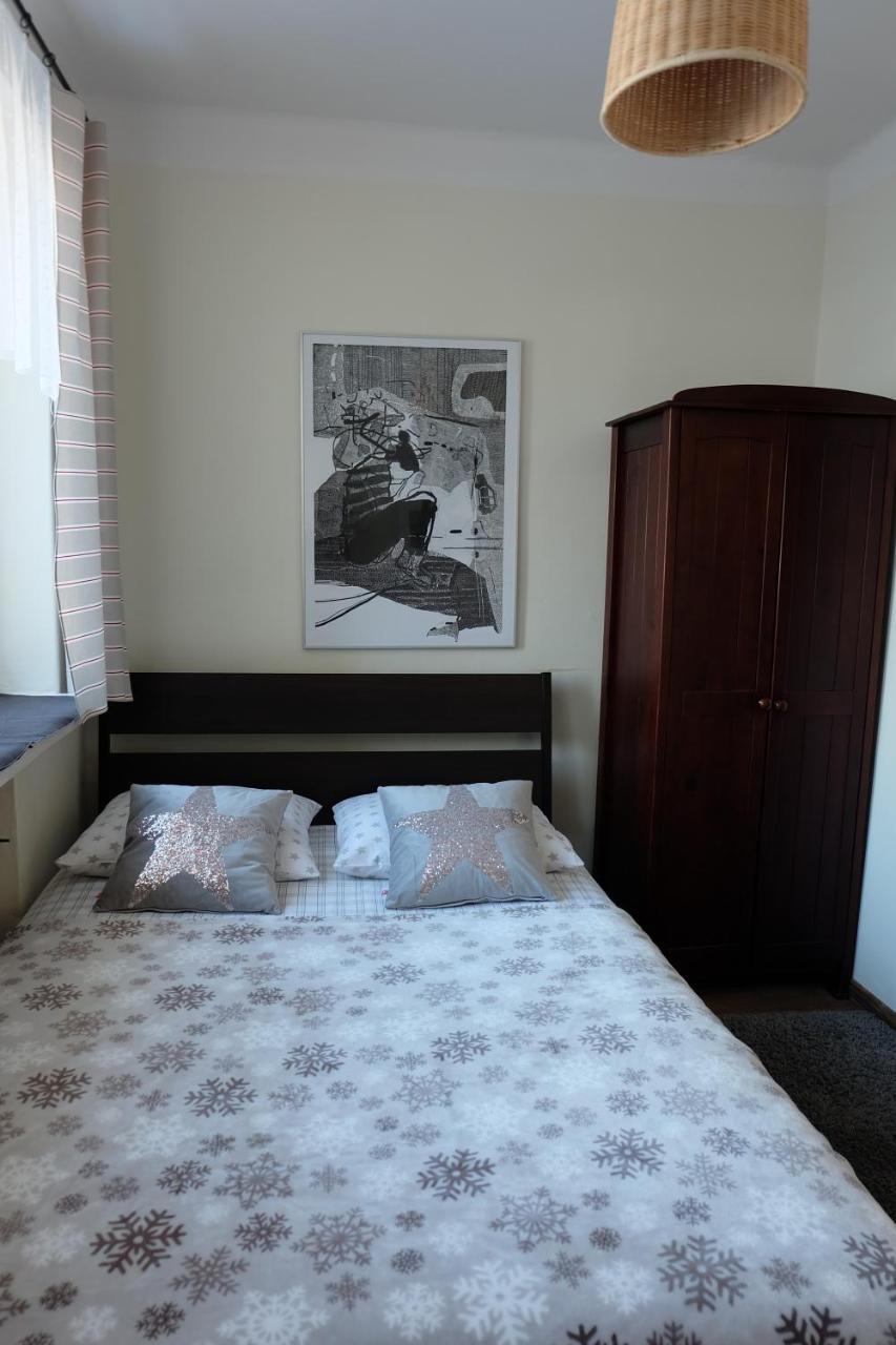 Willa Pod Aniolem - Pokoje Goscinne & Apartamenty Z Widokiem Na Gory Szczyrk Extérieur photo